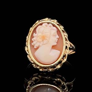 Carved Two-Tone Portrait Cameo Twisted Rope Bezel Split Shoulder Ring in 14k Yellow Gold $1,200 Retail VIDEO