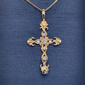 Diamond Edwardian Style Filigree Leaf & Vine Design Cross Pendant in Yellow Gold $1,450 Retail VIDEO