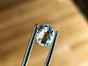 1.09 Carat Natural Aquamarine Gemstone VIDEO