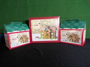 lot 165 image: Brand New Favorite Day Gingerbread Kits - Lot of 3