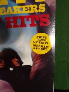 lot 513 image: Brand New -Sealed Tom Petty and the Heartbreakers Greatest Hits LP - 180 Gram 2 LP Set