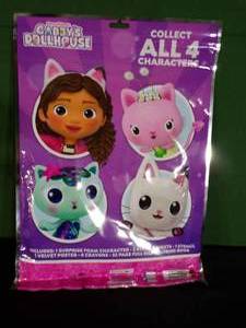 lot 207 image: DreamWorks Gabbys Dollhouse Surprise Play Pack Grab & Go by Bendon