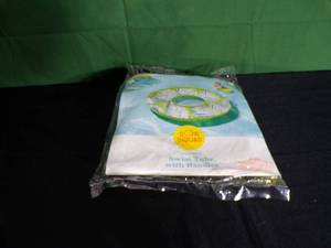 lot 285 image: Sun Squad Inflatable Water Tube with Handles