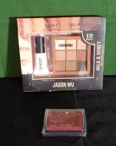 lot 297 image: Brand New Cosmetic Lot