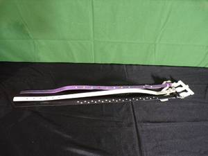 lot 320 image: Brand New Ladies Medium Thin Belts (Lot of 3)