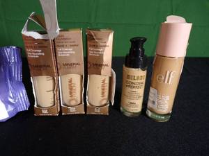 lot 383 image: Huge Assortment of Cosmetics