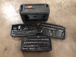 Mechanics Tool Set (270-Piece) by Husky Customer Returns See Pictures