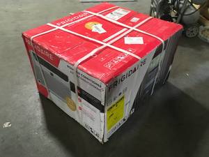 8,000 BTU Window Air Conditioner with Supplemental Heat and Slide Out Chassis in White by Frigidaire   Customer Returns See Pictures