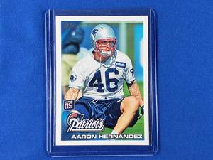 Aaron Hernandez Rookie Card Topps #96