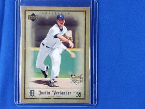 Justin Verlander Upper Deck Rookie Artifacts Card #63