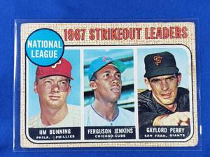 1967 National League Strikeout Leaders Jim Bunning, Ferguson Jenkins, Gaylord Perry Topps #11