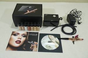 lot 20 image: Luminess 4-in-1 Silk Airbrush Foundation System