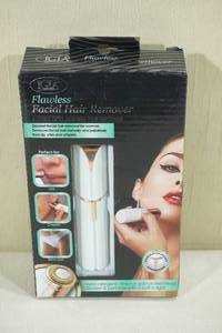 lot 32 image: Beautyko 2-in-1 Facial Hair Remover