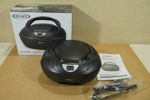 lot 140 image: Jensen Portable Stereo CD Player with AMFM Stereo Radio
