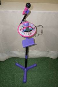 lot 155 image: VTech Kidi Star Karaoke Machine - PinkPurple