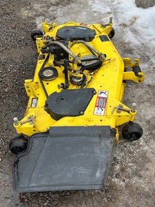 lot 4 image: John Deere 54 Mower Deck