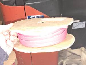 lot 844 image: Red Shrink Wrap Tubing 100x14
