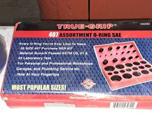 lot 851 image: Mechanics Choice True-Grip SAE 407 O-Ring Assortment Kit 43230 (in original packaging)