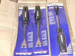 lot 883 image: Lot of (3) AC Delco Door Upholstery Panel Remover 34910 (in original packaging)