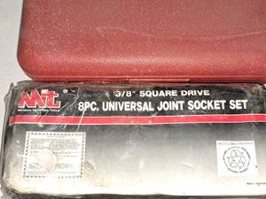 lot 929 image: Michigan Industrial Tools 38 Universal Joint Socket Set 8-piece (in original packaging)