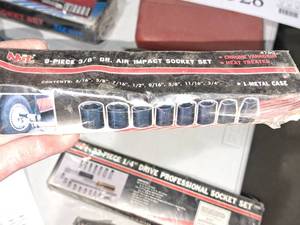 lot 930 image: Michigan Industrial Tools 38 Chrome Vanadium Impact Socket Set 4790 9-piece (in original packaging)