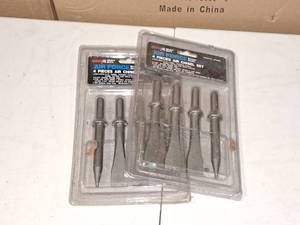 lot 965 image: Lot of (2) Air Force Power Tools Air Chisel Sets AF2065 4-piece (in original packaging)