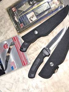lot 971 image: 10 Knives with Sheaths (x2), Sharp Stainless Steel Stag Hunter 3 Pocket Knife, BR Tools Folding Lock-Back Utility Knife
