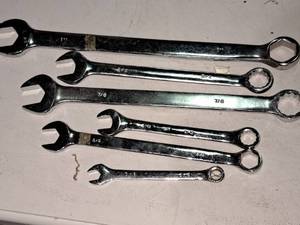 lot 990 image: Lot of (6) SAE Combination Wrenches
