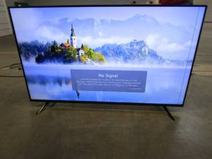 lot 813 image: LG - 55 Class UQ75 Series LED 4K UHD Smart webOS TV Model55UQ7570PUJ (LINE ON RIGHT SIDE OF SCREEN)