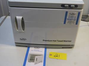 lot 21 image: ForPro Premium Hot Towel Warmer - Model 391442