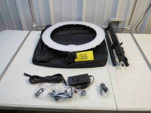 lot 88 image: 19 Ring Light for Photography