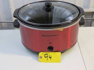 lot 94 image: Elite Gourmet 8.5Qt Slow Cooker - MST-900RXT