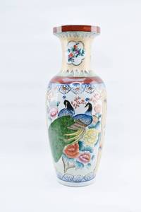 lot 18 image: Large Colorful Chinese Porcelain Vase with Peacocks