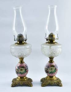 lot 251 image: Vintage Pink Hurricane Oil Lamps