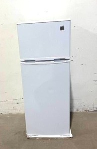 RCA 7.5 cu.ft. White Large Compact Apartment Refrigerator