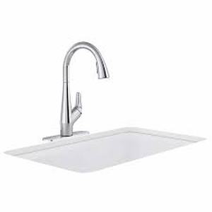 lot 31 image: Kohler Lir Pulldown Kitchen Faucet  Vibrant Stainless Steel