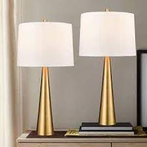lot 34 image: Austin Tapered Lamp Set, 2-pack  Gold