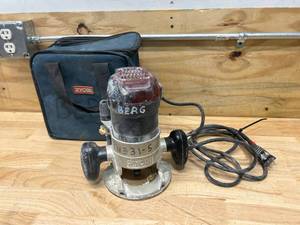 lot 30 image: RYOBI R163 Fixed Base Router 120v 8.5a 25000 RPM with Bag