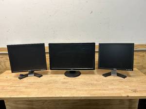 lot 125 image: DELL Lot of 3- Computer Monitors