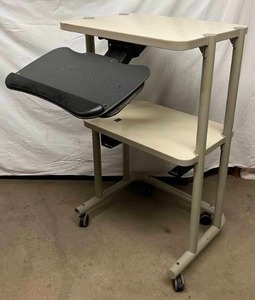 Computer Laptop Inventory AV Cart With Slide Out Keyboard Tray - Great Condition&nbsp