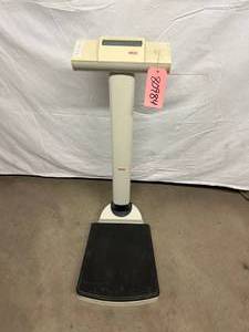 MSRP $600 Seca 703 Wireless Transmission Digital 550lb Bariatric Column Scale for BMI Function. Works Excellent Great For Shipping Packages Too