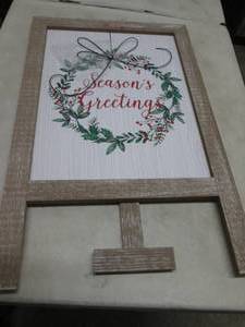 lot 11 image: Christmas Easel Sign...