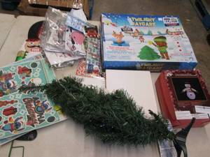 lot 28 image: Assorted Christmas Items...