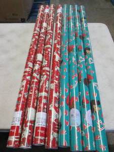 lot 30 image: 8 Rolls Christmas Wrapping Paper...