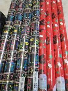 lot 34 image: 8 Rolls Christmas Wrapping Paper...
