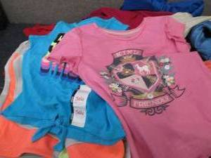 lot 51 image: Lot of Assorted Girls NWT Clothes S...