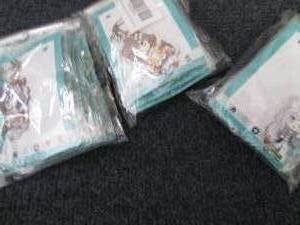 lot 77 image: 3- 8pks Acrylic KeychainsBackpack ...