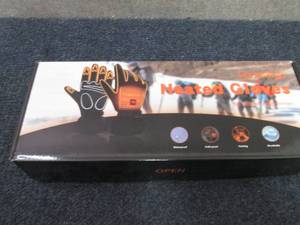 lot 79 image: Genovega Rechargeable Heated Gloves...