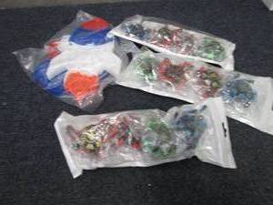 lot 112 image: 3- 4pks Fidgets, 2pk Popits...