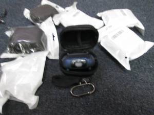 lot 126 image: 6 Zip Armor Cases...